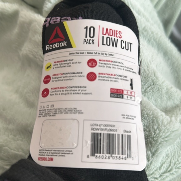 NWT Reebok Sock Pack - Picture 8 of 10